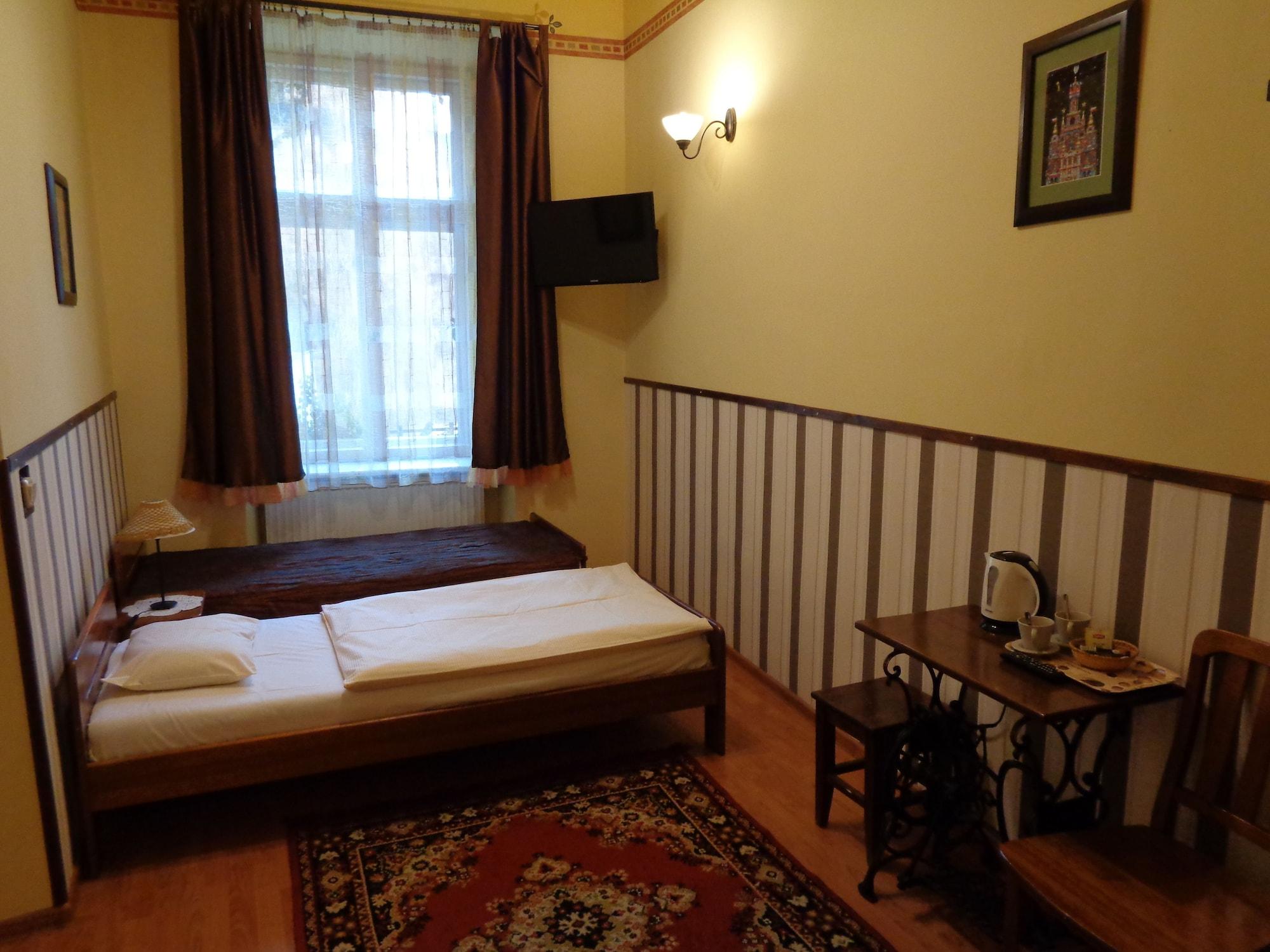 Globtroter Guest House Krakow Luaran gambar